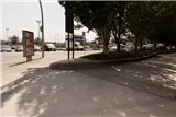 Mupi publicitario en la avenida de Badalona, junto al Parc Guimerà, Mollet del Vallès